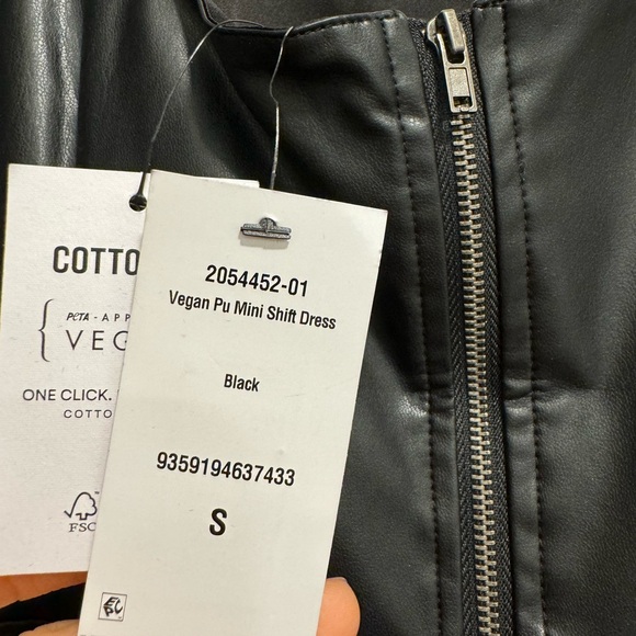 NWT Cotton On Black Faux Leather Mini Dress Size S - Picture 4 of 7